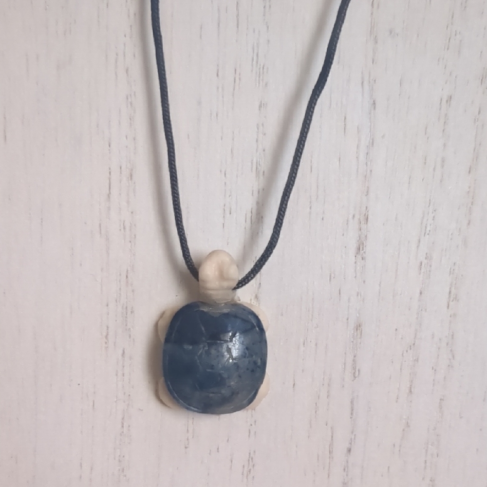🐢 Ceramic Blue Turtle Rope Choker